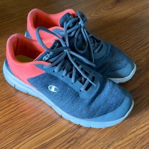 Champion sneakers size 9